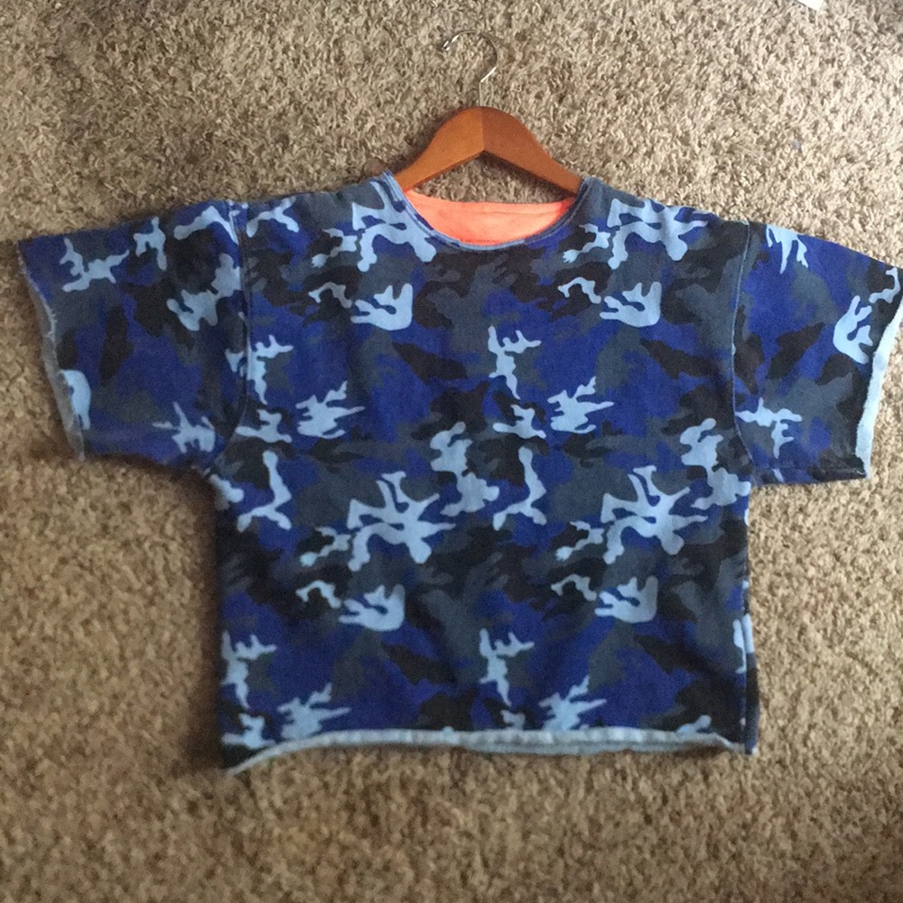 Shirt - Picture 1 of 5